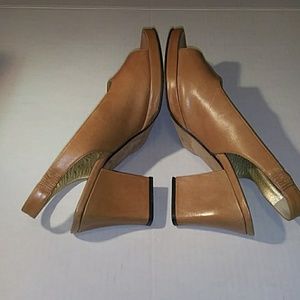 Bruno Magli Womens Heels Leather Italian SIZE 7.5